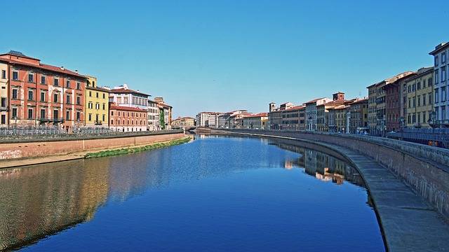 Pisa : Arno River