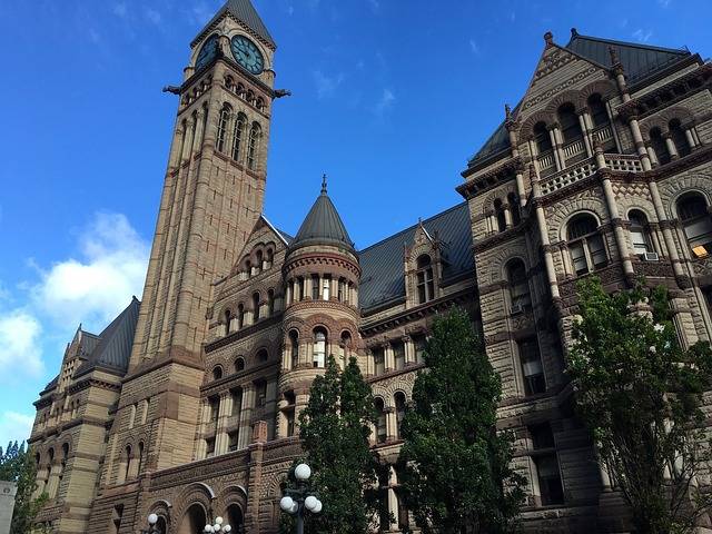 Toronto : Old City Hall