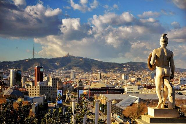 Best time to visit Barcelona in spring?