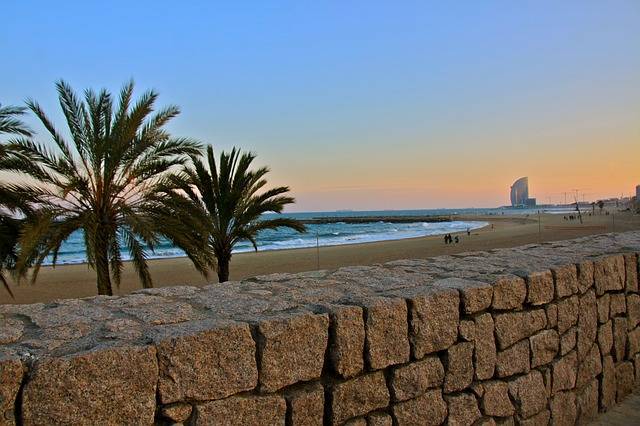 How to visit Barcelona on a budget?