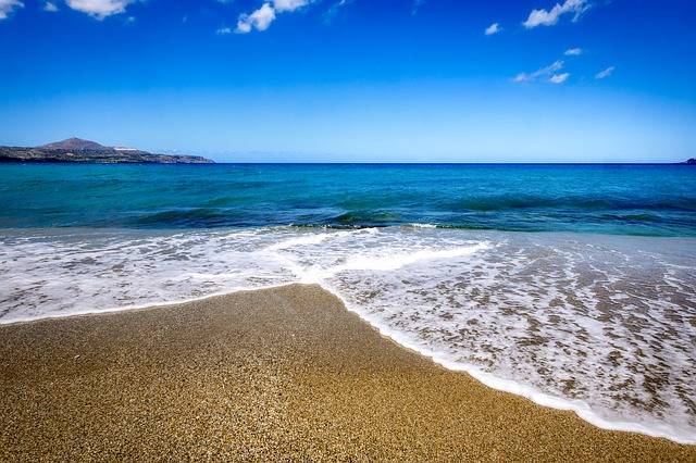 What is the most popular beach in Crete?
