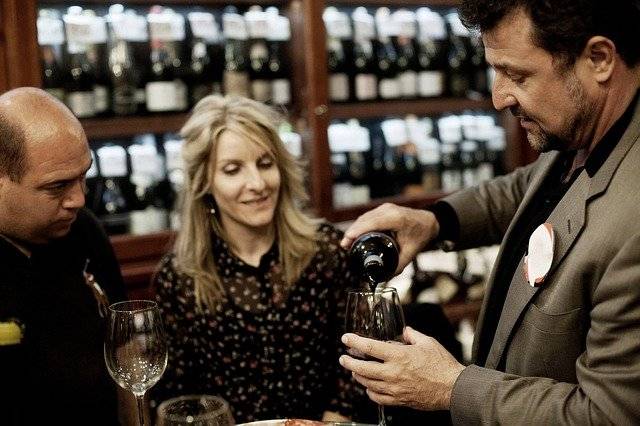 Where are the best bars in Barcelona?