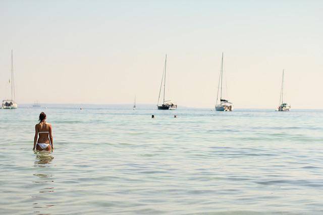 Where is Ibiza beach located?